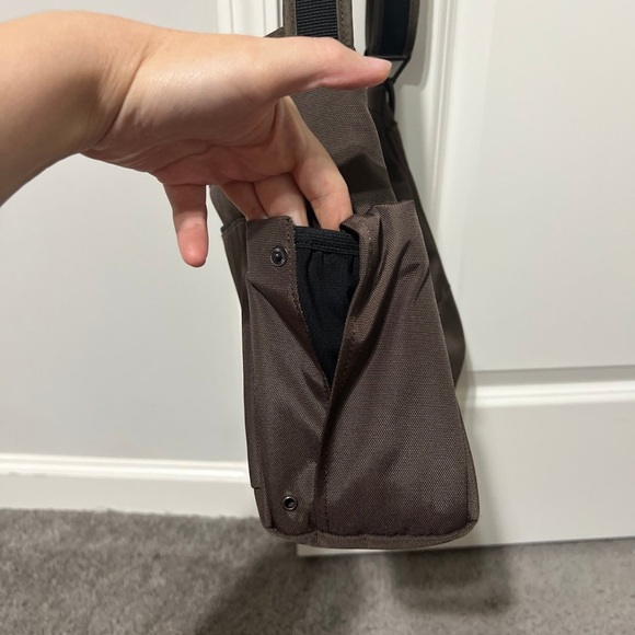 Pacsafe Crossbody Bags - Picture 2 of 12